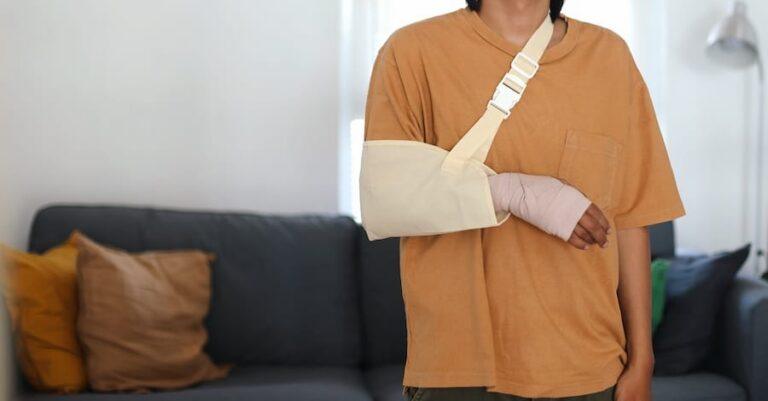 How Can I Pay My Medical Bills Before I Get My Insurance Settlement?